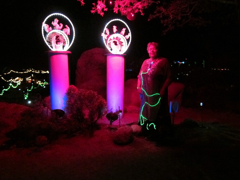 05-Glow-Oracle-AZ-2014