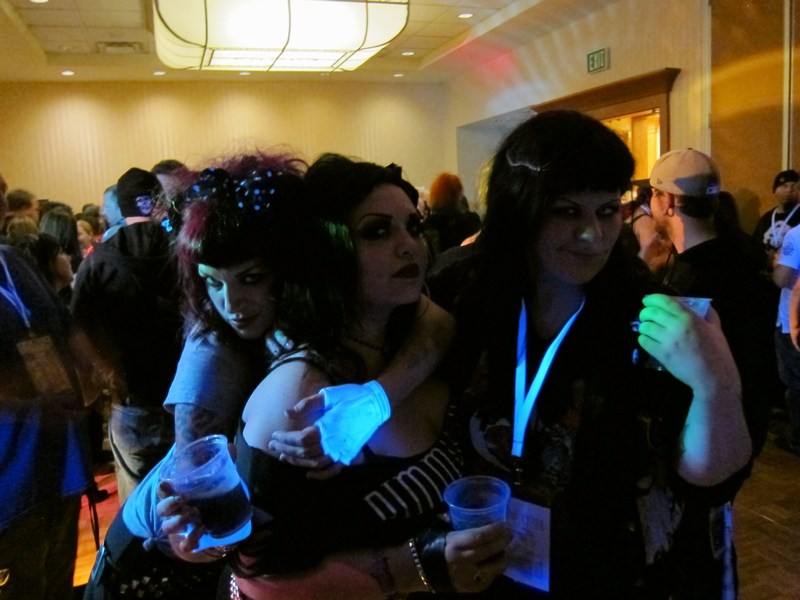 040-ZomBcon-2011