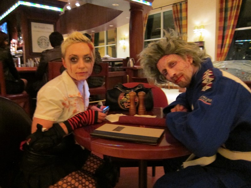 064-ZomBcon-2011