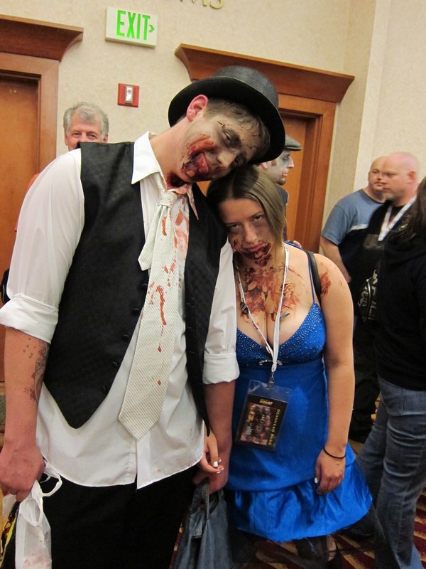 098-ZomBcon-2011